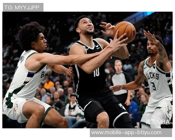 西蒙斯强调高强度防守是绿军标准努力融入球队防守体系 西蒙斯强调高强度防守是绿军标准努力融入球队防守体系