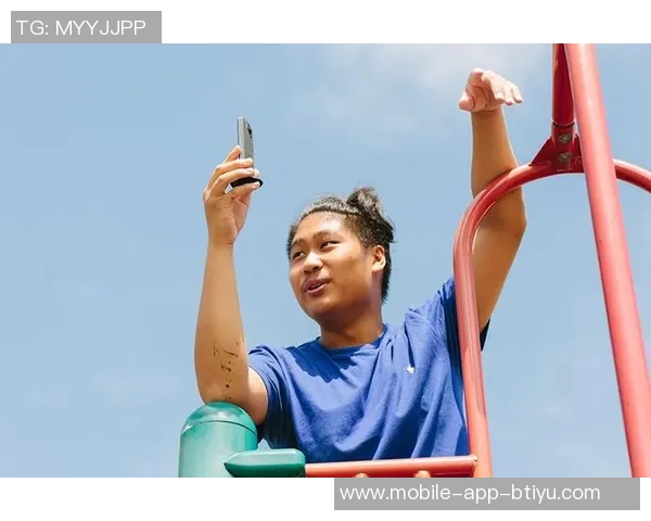 莱夫利携手非营利组织启动慈善活动新赛季每盖帽捐赠100美元助力公益 莱夫利携手非营利组织启动慈善活动新赛季每盖帽捐赠100美元助力公益